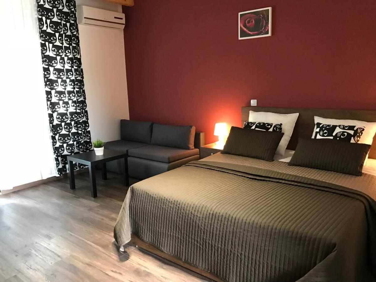 Villa Rubcic Rooms Rakovica Bagian luar foto